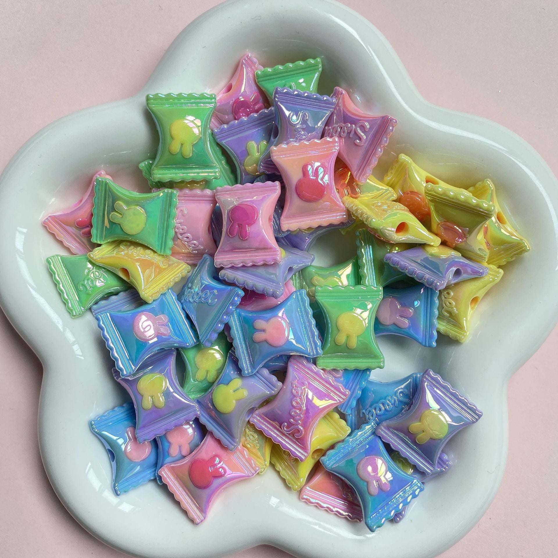 Wholesale 10pcs/pack Cream Plated Multicolor Acrylic Rabbit Candy Beads